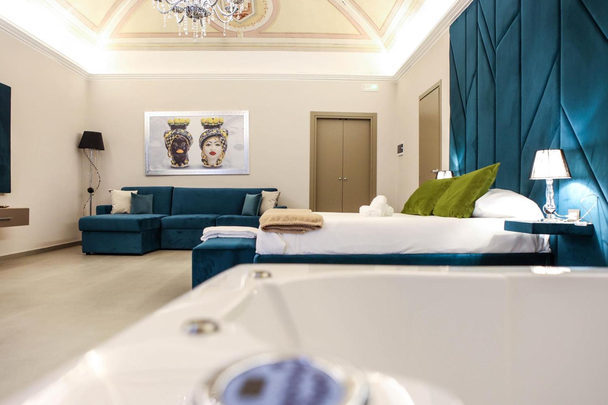 B&B Suites&Rooms Piazza Dei Martiri Catania Exterior foto