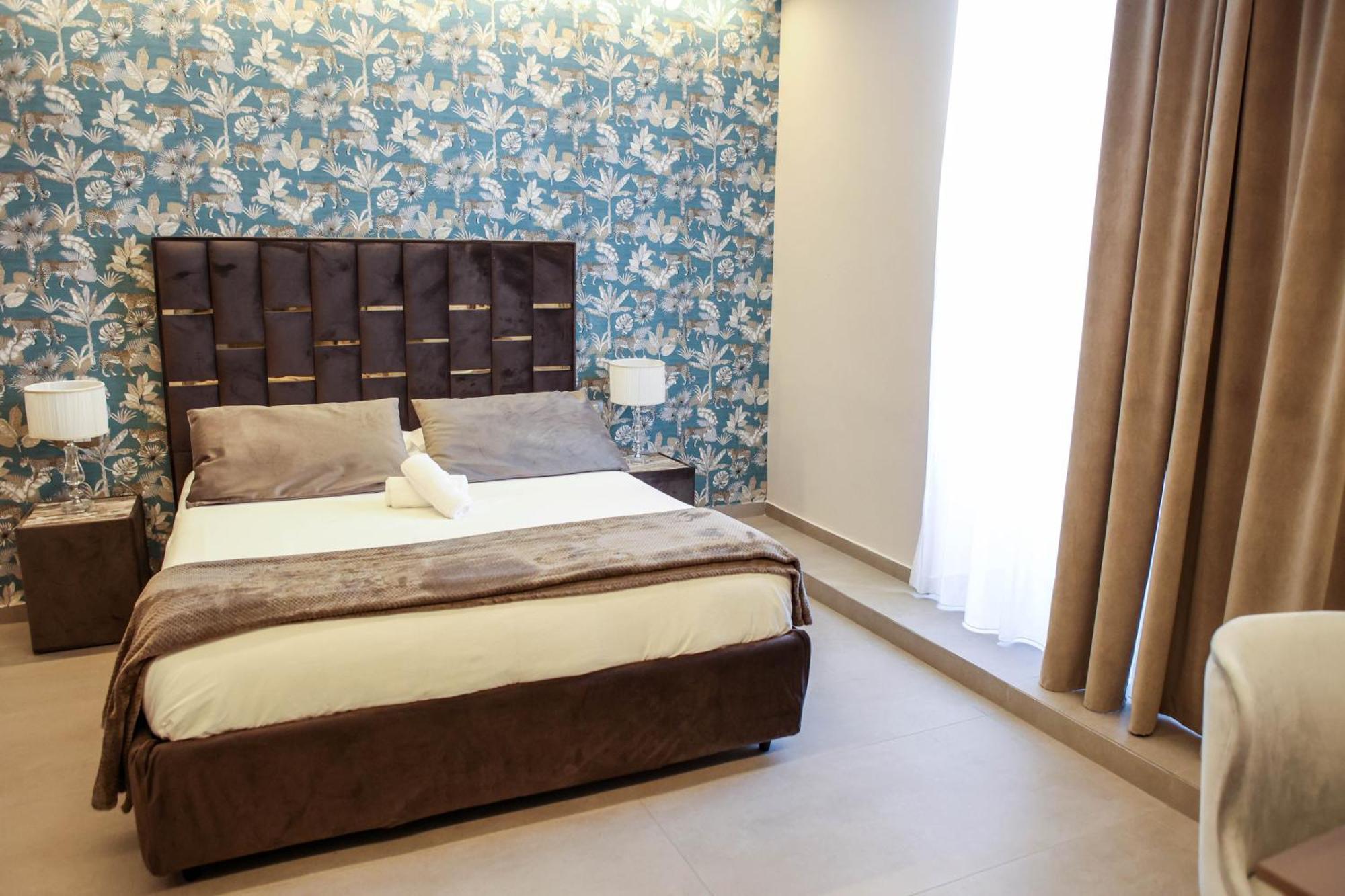 B&B Suites&Rooms Piazza Dei Martiri Catania Exterior foto