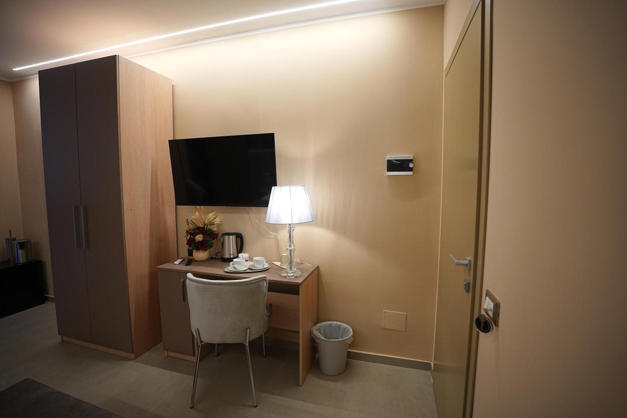 B&B Suites&Rooms Piazza Dei Martiri Catania Cameră foto