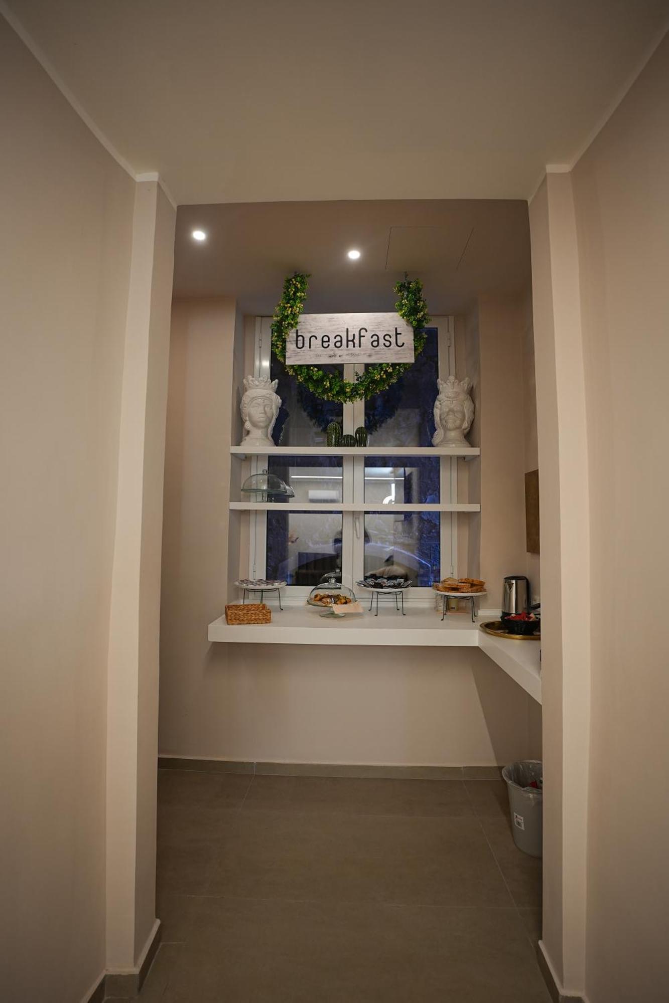 B&B Suites&Rooms Piazza Dei Martiri Catania Exterior foto