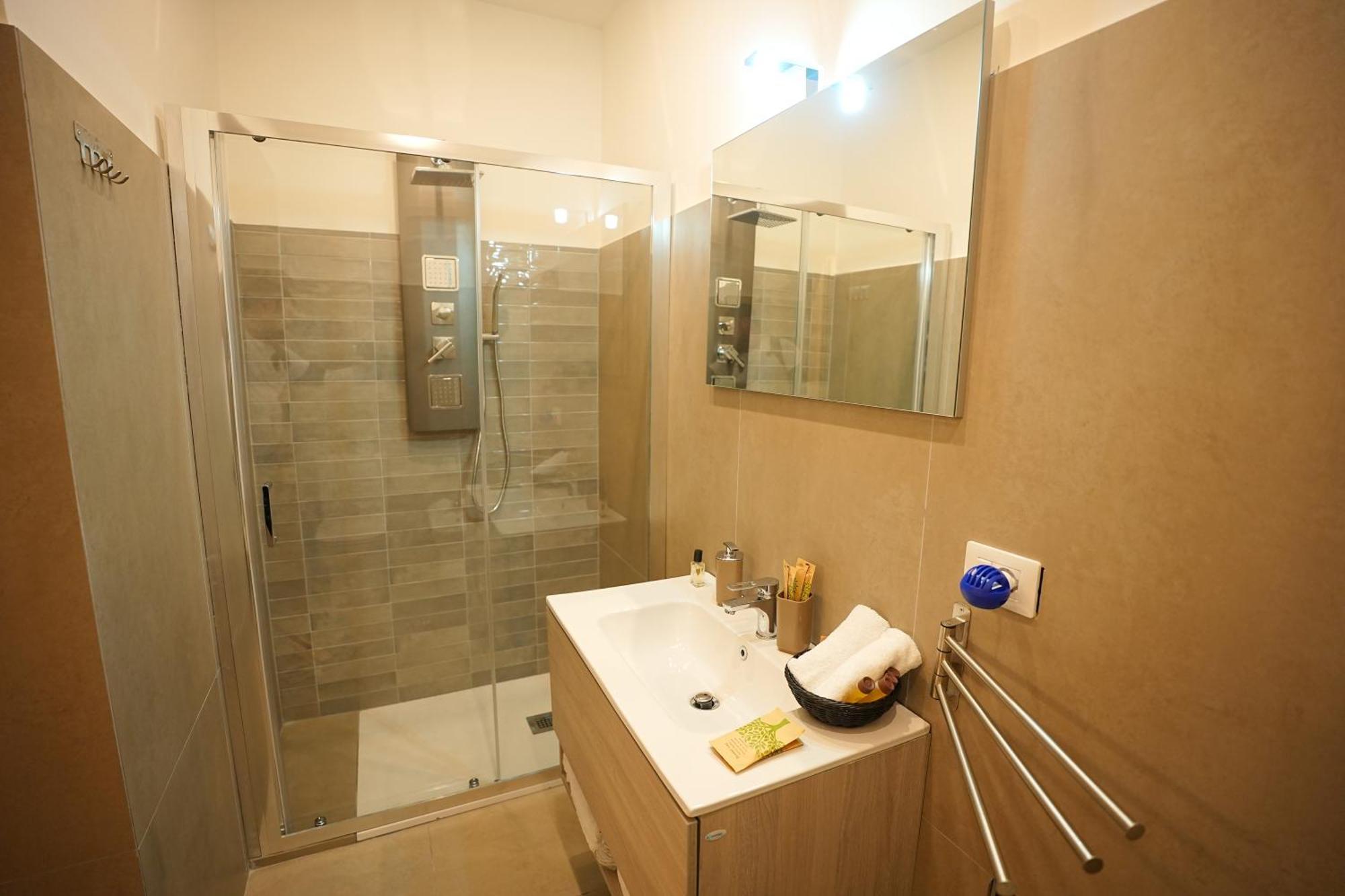 B&B Suites&Rooms Piazza Dei Martiri Catania Exterior foto